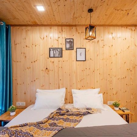 The Hill Story, Entire Chalet, Offbeat,Cozy Mussoorie Esterno foto