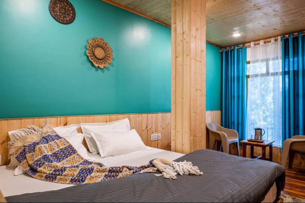 The Hill Story, Entire Chalet, Offbeat,Cozy Mussoorie Esterno foto