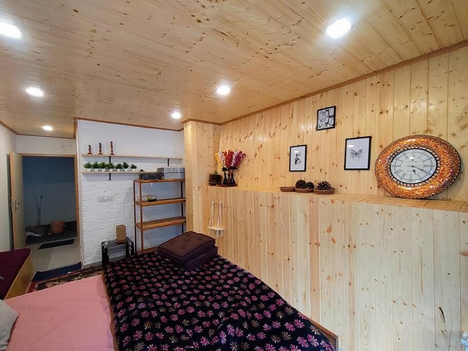 The Hill Story, Entire Chalet, Offbeat,Cozy Mussoorie Esterno foto