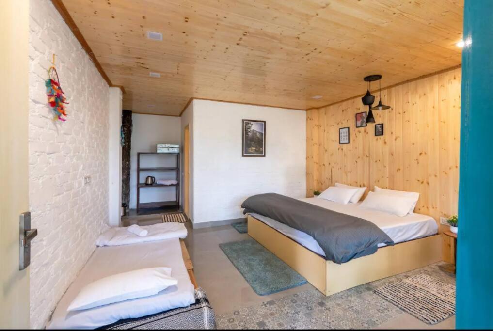 The Hill Story, Entire Chalet, Offbeat,Cozy Mussoorie Esterno foto