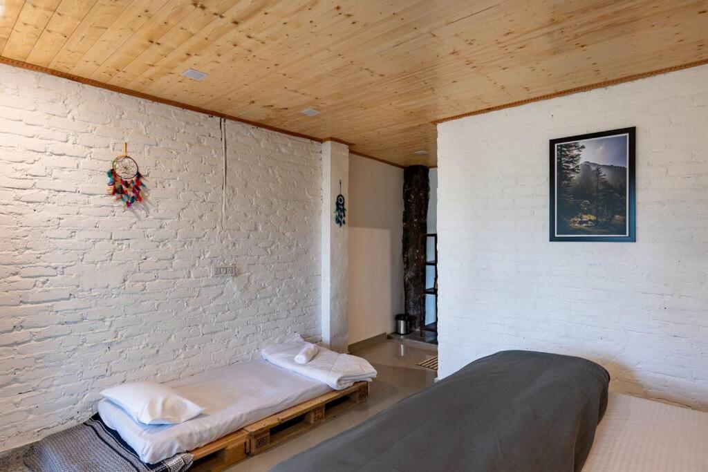 The Hill Story, Entire Chalet, Offbeat,Cozy Mussoorie Esterno foto